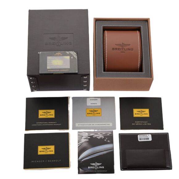 Breitling Avenger II Seawolf Blacksteel M17331 Yellow 45mm Men's Watch +B&P - Picture 2 of 12